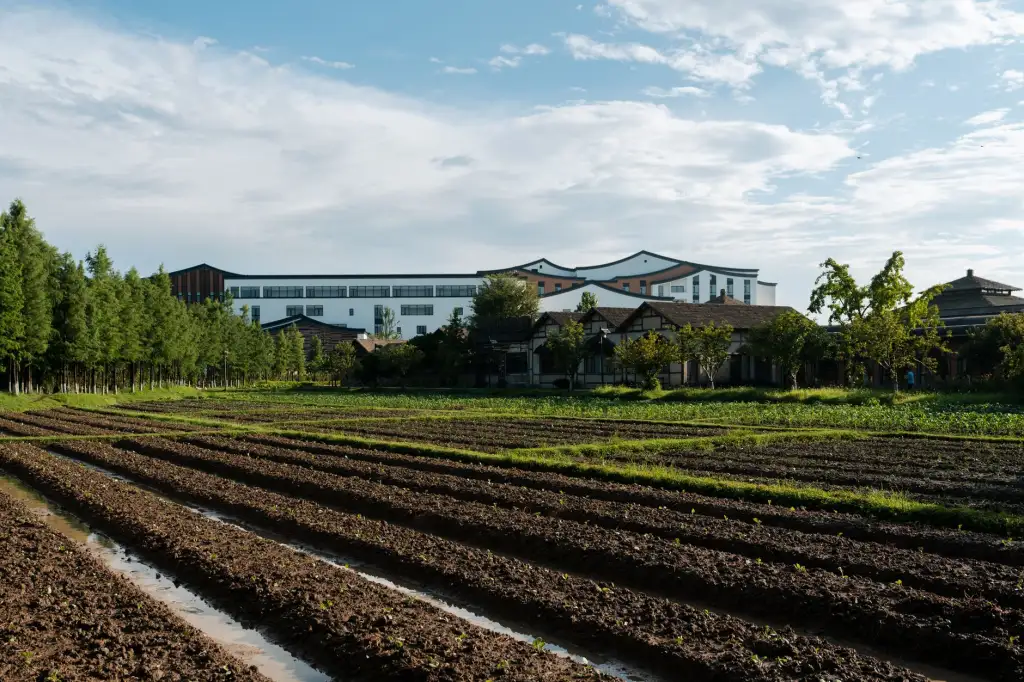 广州富润天下融资租赁设备型号参数与适用场景分析