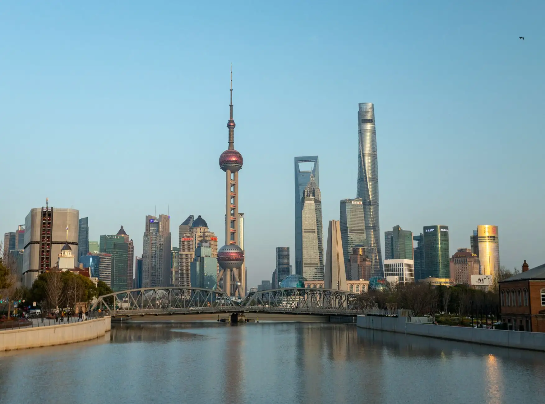 2025年广州融资租赁行业监管新规要点解析