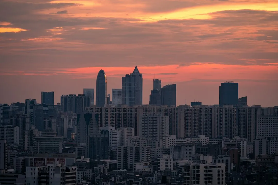 2025年广州融资租赁行业新政解读及设备租赁合规要点