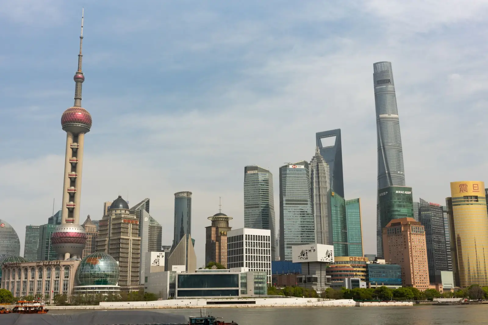 广州富润天下融资租赁设备选型要点及金融方案解析